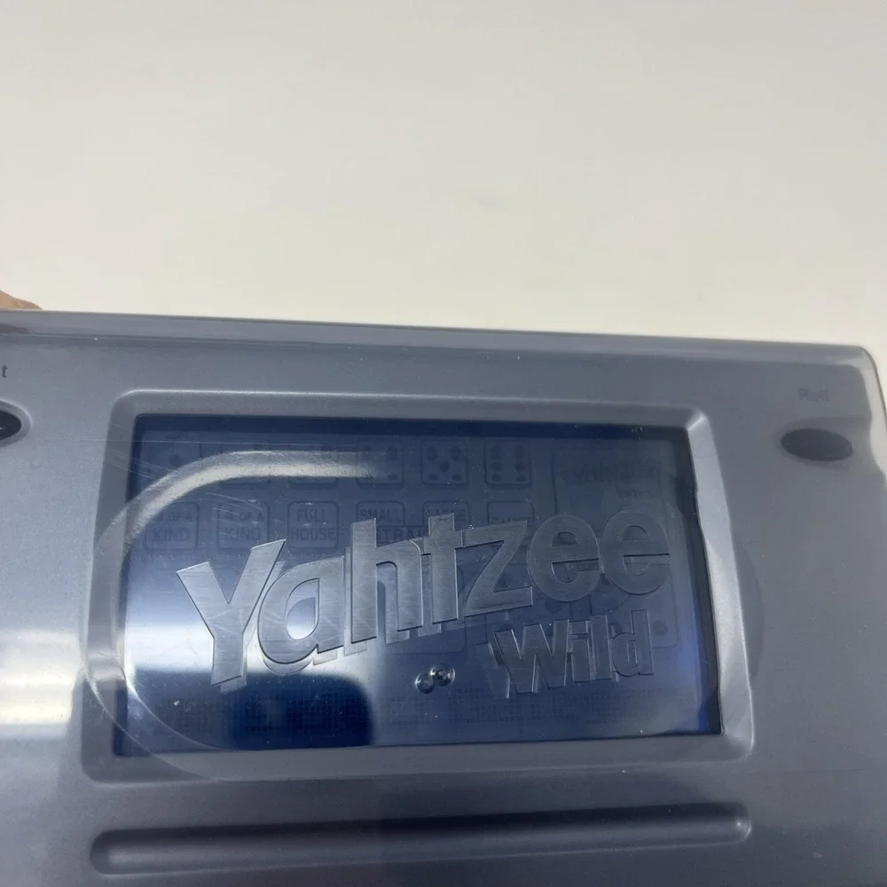 2006 Yahtzee Wild Touchscreen Electronic Handheld Game TESTED WORKS